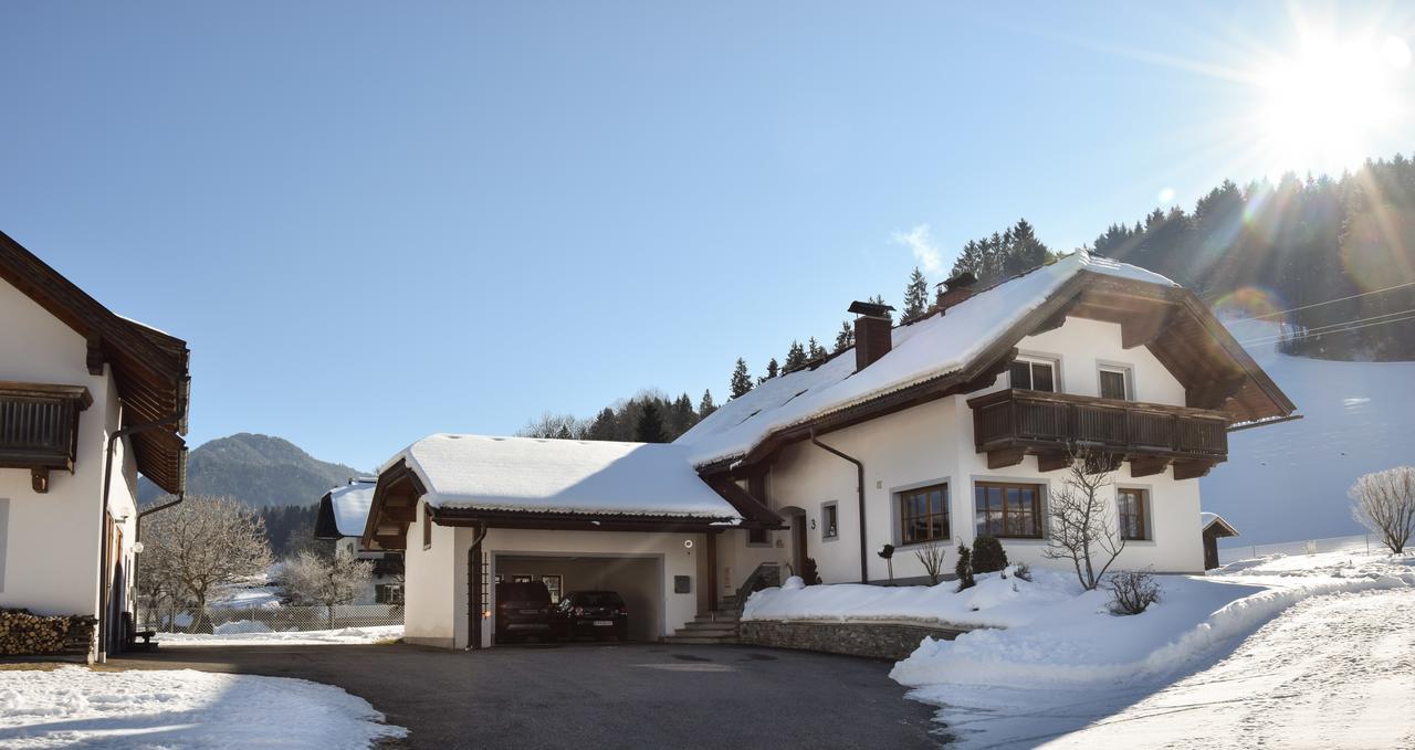 Ferienwohnung Waschnig Greifenburg Bagian luar foto