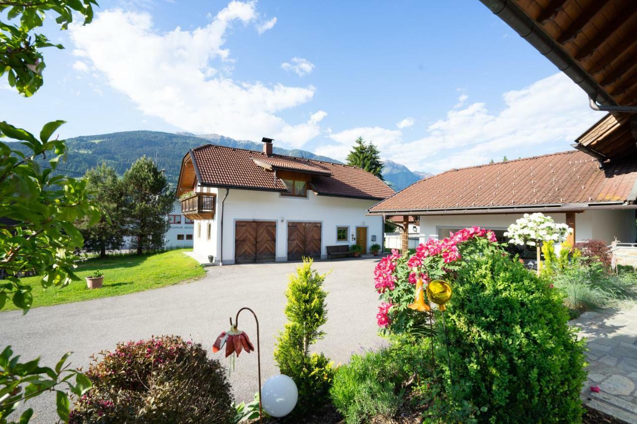 Ferienwohnung Waschnig Greifenburg Bagian luar foto